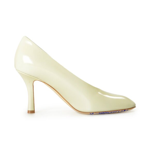 Burberry Women's "Baby Pump" Leather Heeled Pumps Shoes US 7.5 EUR 37.5 - Picture 4 of 8